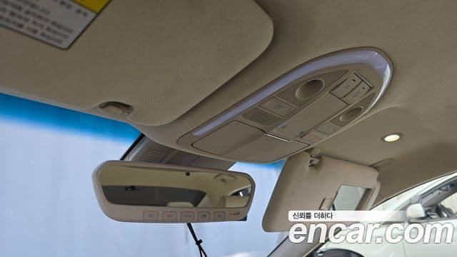 Genesis G70 Elite, 2019 17