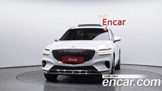 Genesis GV70, 2022 3