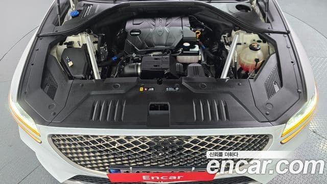 Genesis GV70, 2022 6