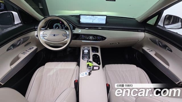 Genesis GV70, 2022 7