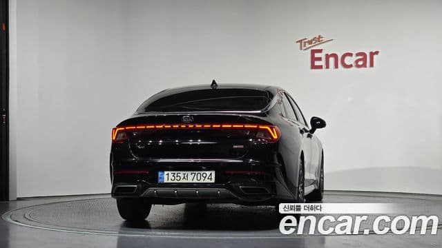 Kia K5 3세대 Signature, 2021 4