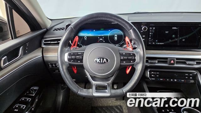 Kia K5 3세대 Signature, 2021 13