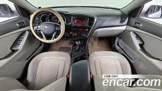 Kia K5 Special, 2011 7