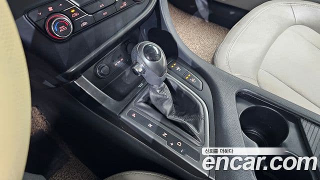 Kia K5 Special, 2011 9