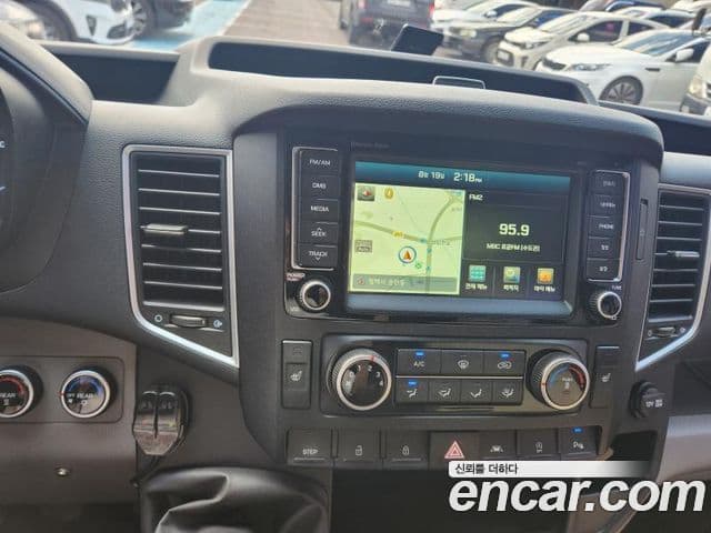 Hyundai 쏠라티 Luxury, 2015 8