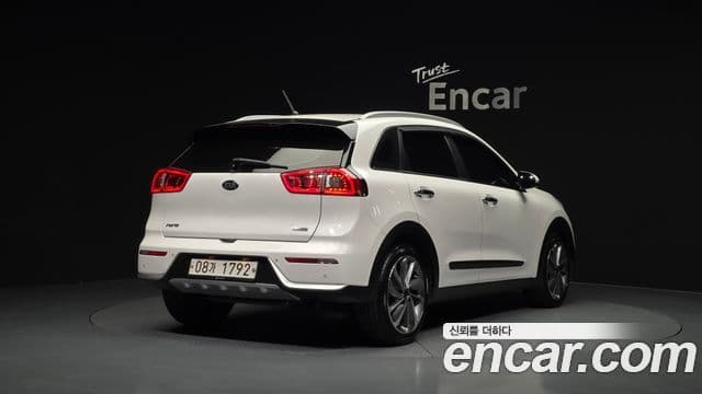 Kia Niro Prestige, 2017 2