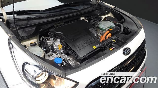 Kia Niro Prestige, 2017 6