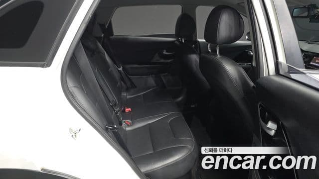 Kia Niro Prestige, 2017 12