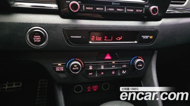 Kia Niro Prestige, 2017 18