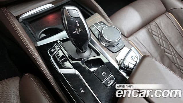 BMW 5시리즈 (G30) Luxury, 2021 9