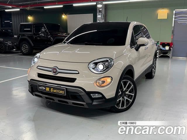 Fiat 500X 2.0 дизель Cross Plus AWD, 2016 1