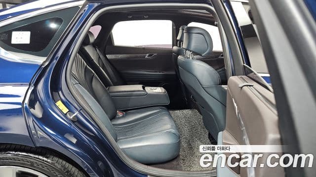 Genesis G80 (RG3) бензин 2.5 турбо AWD, 2021 12