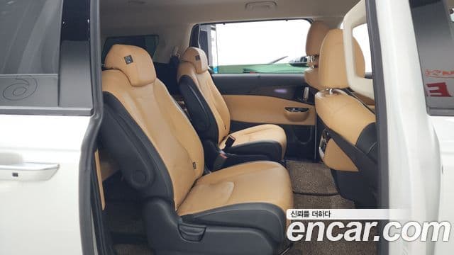Kia Carnival 4세대 Signature, 2023 12