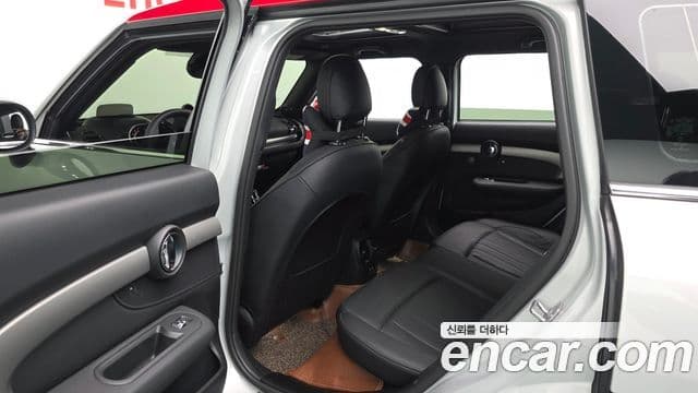 Mini Cooper S 클럽맨 2세대, 2023 11