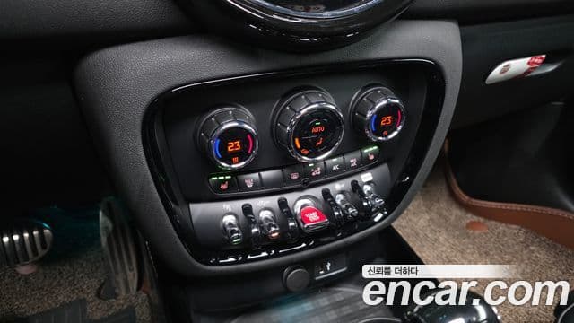 Mini Cooper S 클럽맨 2세대, 2023 17