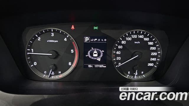 Hyundai LF Sonata 1.7 дизель Smart, 2017 8