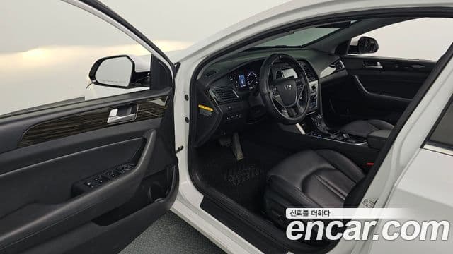 Hyundai LF Sonata 1.7 дизель Smart, 2017 11