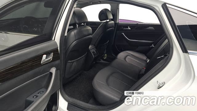 Hyundai LF Sonata 1.7 дизель Smart, 2017 12