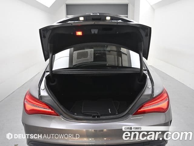 Mercedes-Benz CLA-класс C117 AMG Line, 2018 6