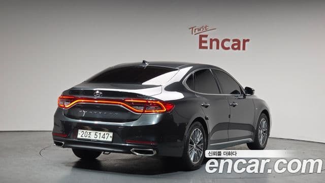 Hyundai Grandeur IG гибрид Exclusive, 2019 2