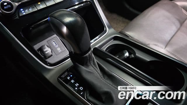 Hyundai Grandeur IG гибрид Exclusive, 2019 9