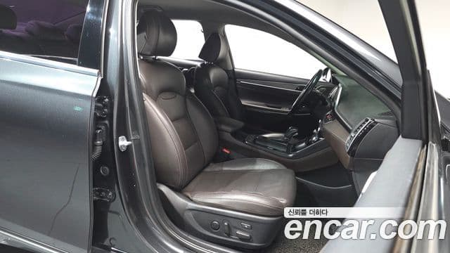 Hyundai Grandeur IG гибрид Exclusive, 2019 10