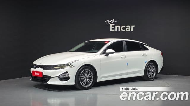 Kia K5 3세대 Trendy, 2022 1
