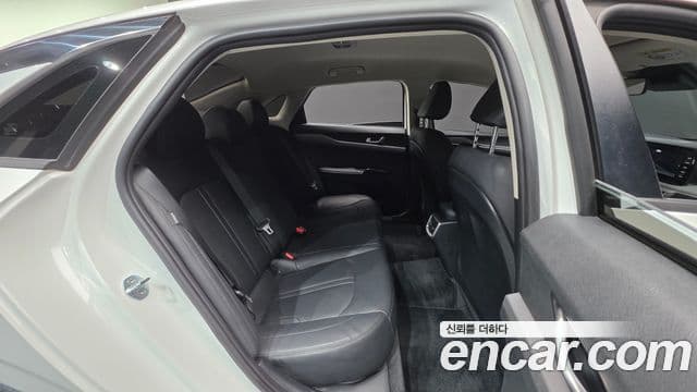 Kia K5 3세대 Trendy, 2022 19