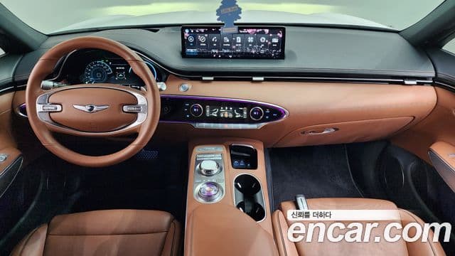 Genesis GV70, 2022 7