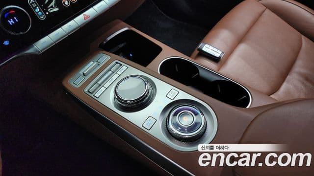 Genesis GV70, 2022 9