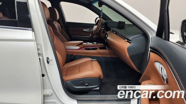 Genesis GV70, 2022 11