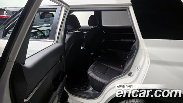 KG모빌리티(SsangYong) Torres EVX таксомоторный тип, 2024 11