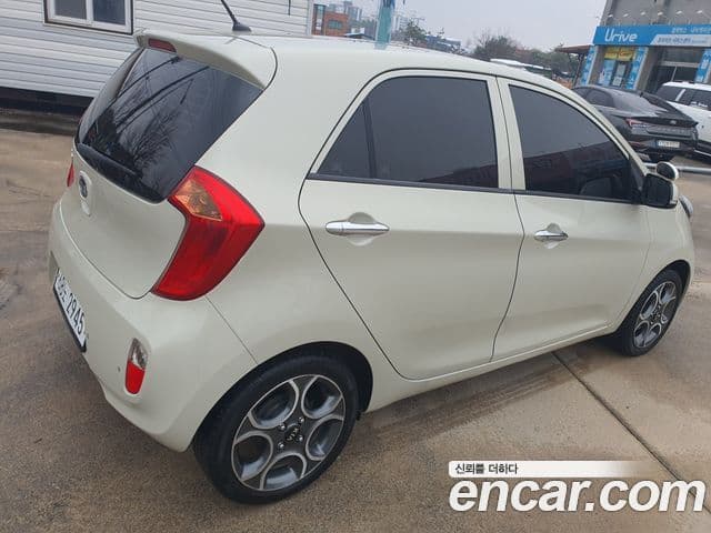 Kia All New Morning Luxury, 2015 4