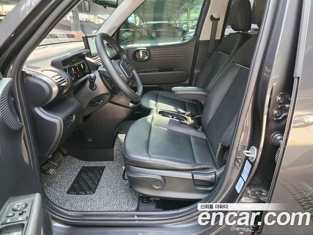 Hyundai Casper турбо D Essential, 2024 8