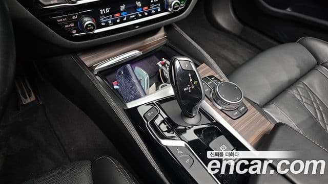 BMW 5시리즈 (G30) 520d xDrive M Sport Plus, 2018 9