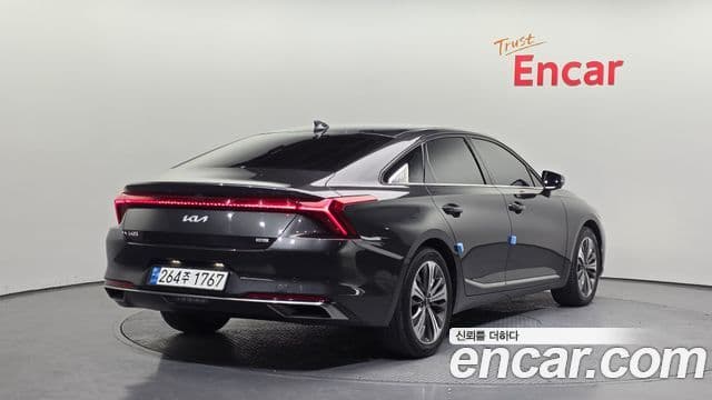 Kia K8 гибрид Signature, 2022 2