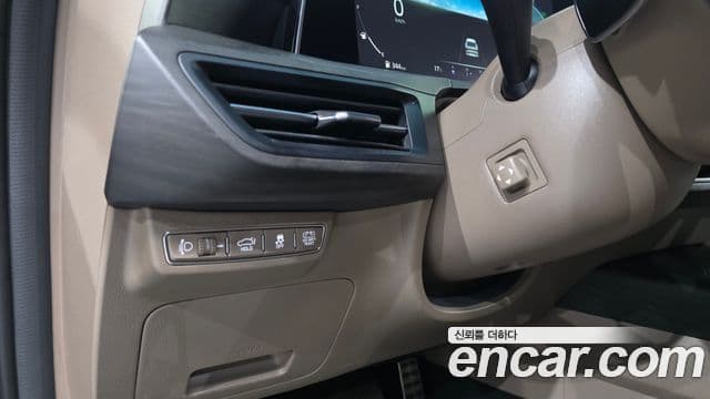 Kia K8 гибрид Signature, 2022 13