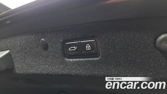 Kia K8 гибрид Signature, 2022 20