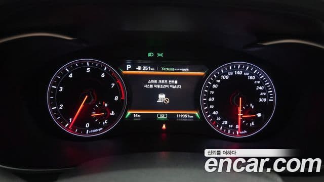 Genesis G70 Sport пакет, 2019 8