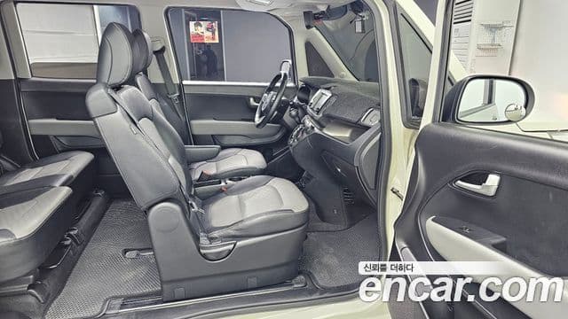 Kia The / новый New Ray Luxury, 2018 11