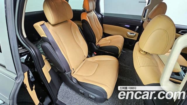Kia Carnival 4세대 Signature, 2023 12