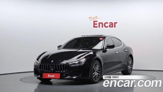 Maserati 기블리 3세대