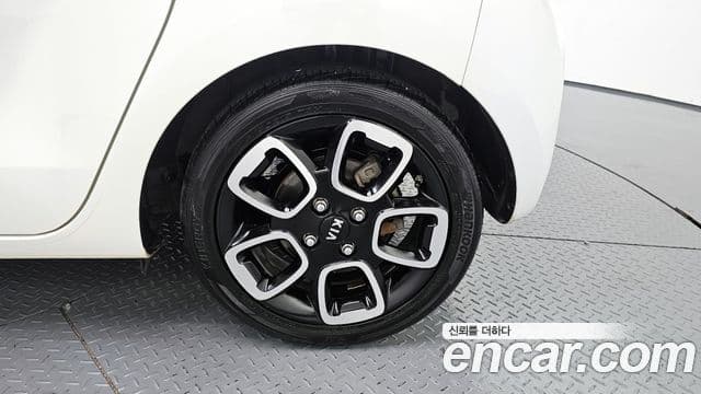 Kia The / новый New Ray Prestige, 2018 все фото