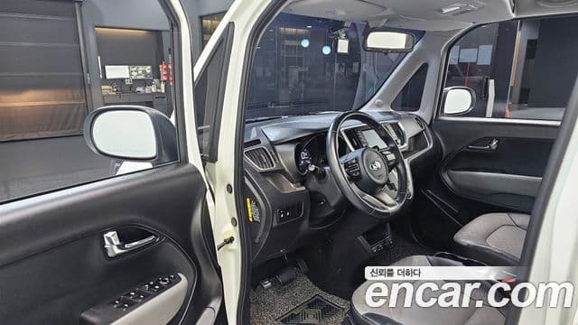 Kia The / новый New Ray Prestige, 2018 11