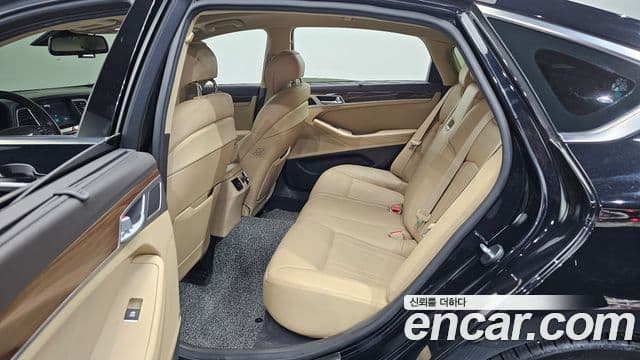 Hyundai Genesis DH G380 Prestige AWD, 2016 11