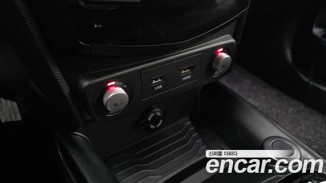 KG모빌리티(SsangYong) Tivoli Air 1.6 IX 2WD, 2019 17