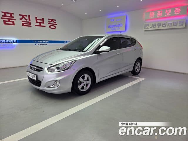 Hyundai Accent(новый кузов / новое поколение) Modern, 2014 3