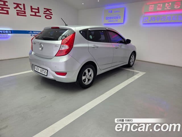 Hyundai Accent(новый кузов / новое поколение) Modern, 2014 6