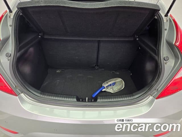 Hyundai Accent(новый кузов / новое поколение) Modern, 2014 7