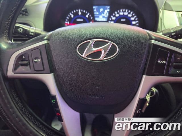 Hyundai Accent(новый кузов / новое поколение) Modern, 2014 13